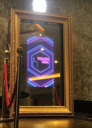 magic mirror photo booth in Lucknow