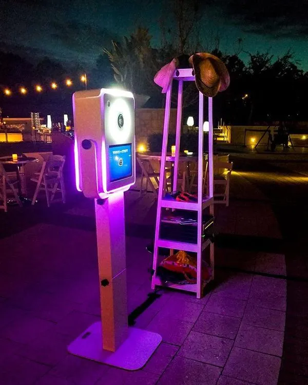 photobooth for birthday party