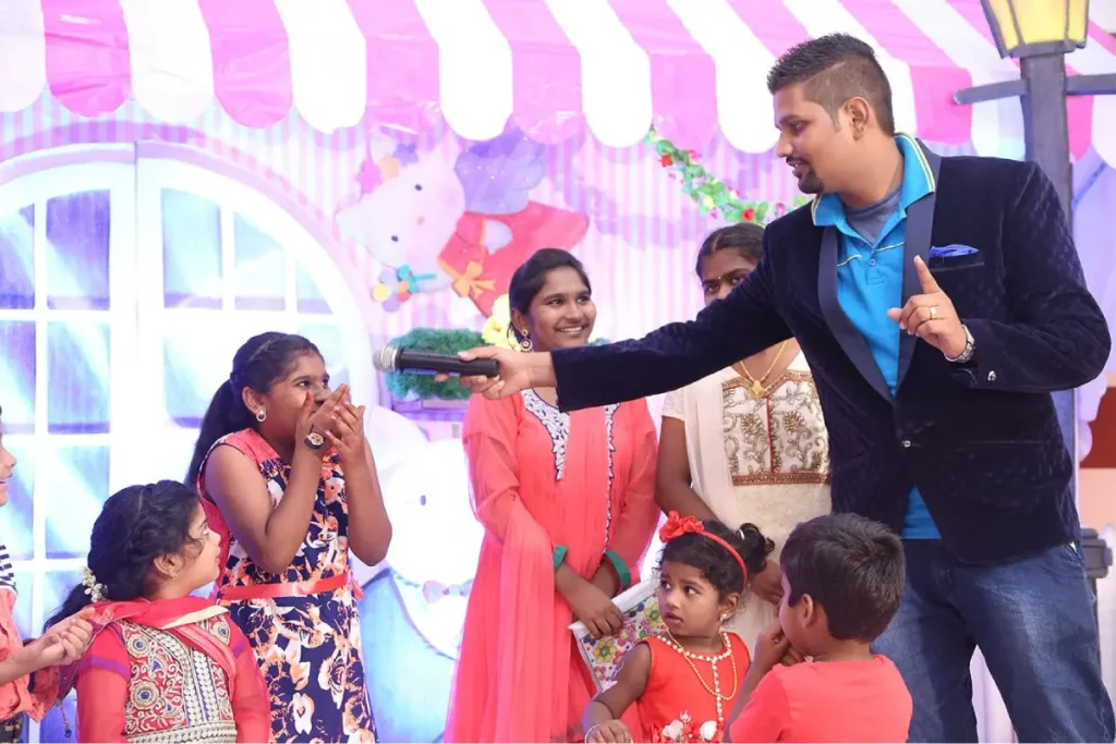 Anchor for birthday party in lucknow